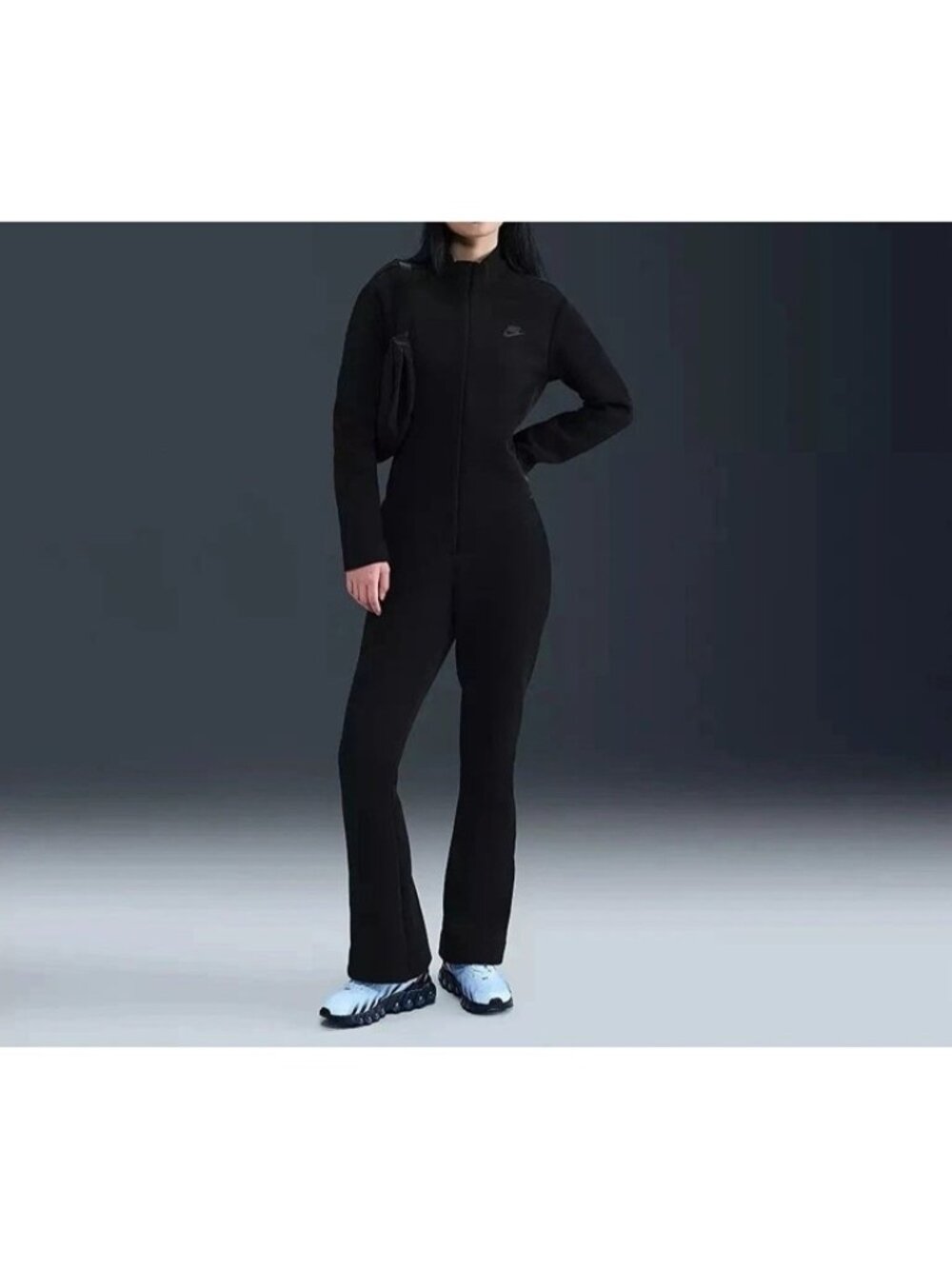 Nike Sportswear Tech Fleece Jumpsuit Size Medium Women Black HV4095-010